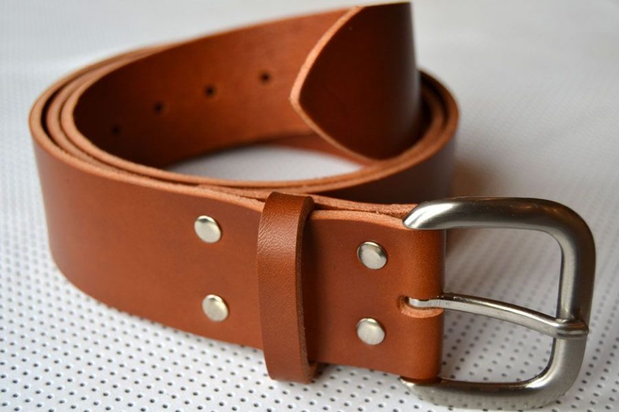 Ceinture en cuir de vachette à tannage végétal