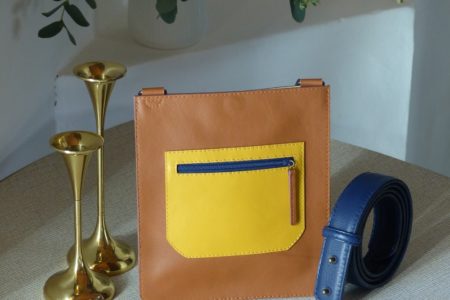 Petit sac porté sur ceinture